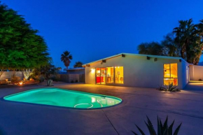 Mid-Century Krisel House with Salt Water Pool and Firepit